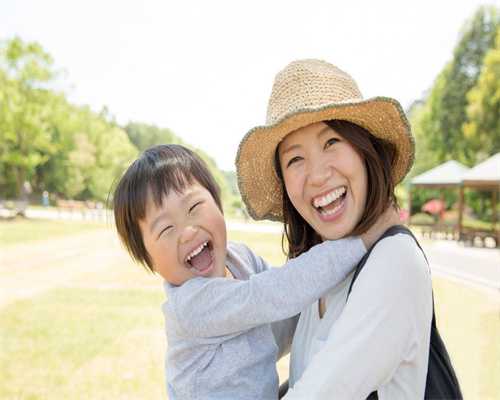 <b>卵黄囊多久有胎心胎芽右侧宫角</b>
